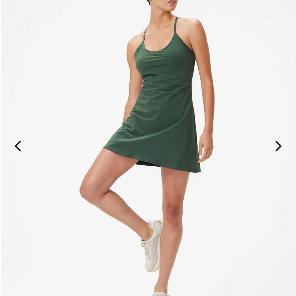 Outdoor Voices Exercise Dress - NWT - Size Medium